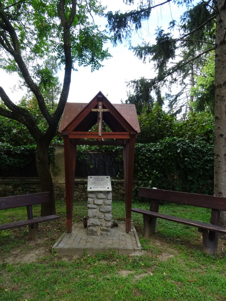 339_bicserd_ropoli_tibor_emlkmu