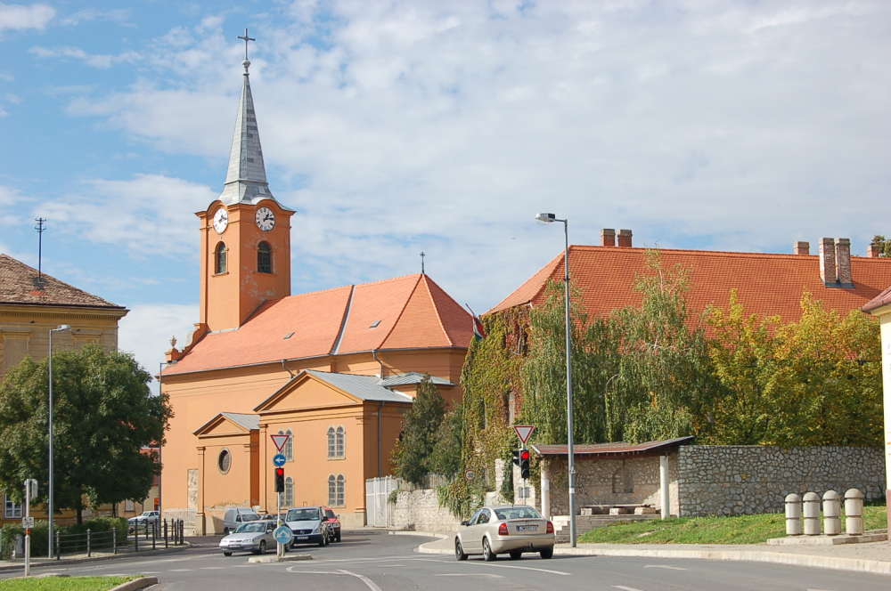 400_Agoston-ter-Agoston_teri_templom-2