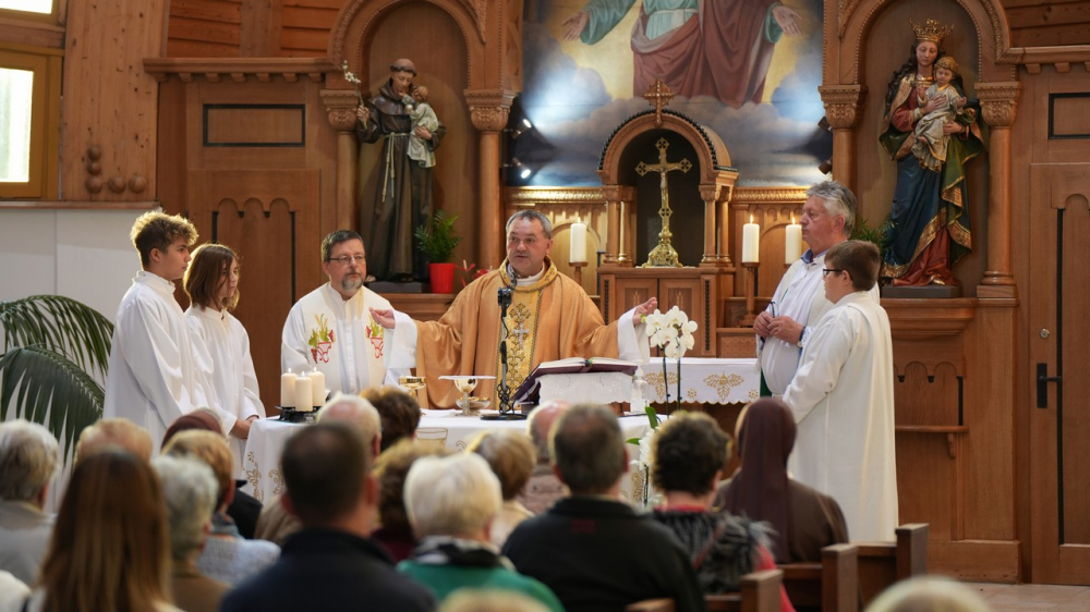 434_Kozarmisleny-Szt.Miklos-templom-25-060