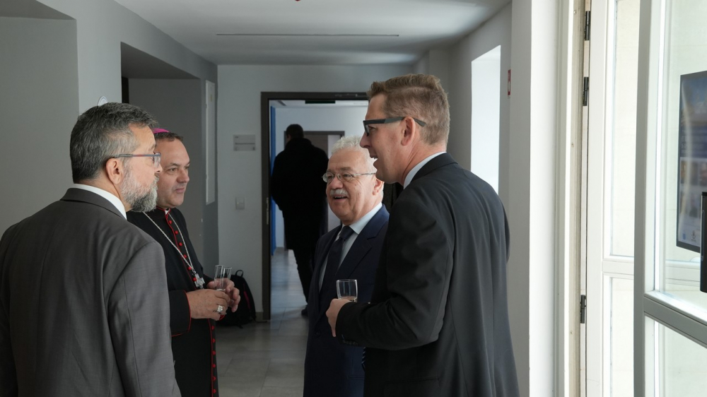 437_Egyetemi-lelkeszseg-irodaja-071