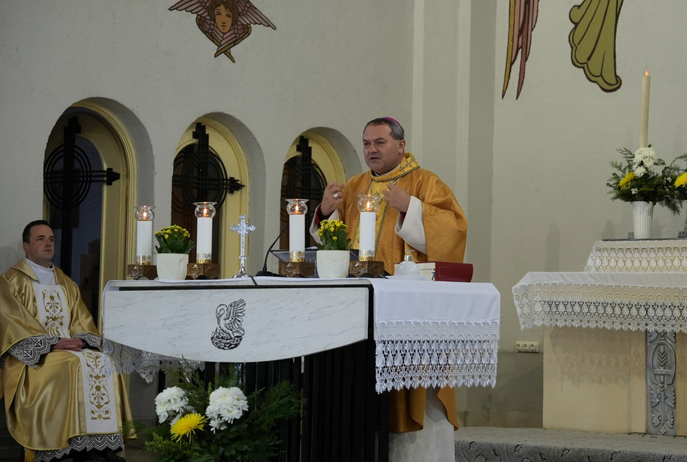 464_Komloi-templommegaldas-023