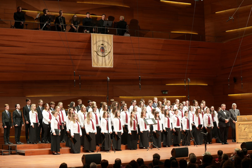 495_PEM-hangverseny-013