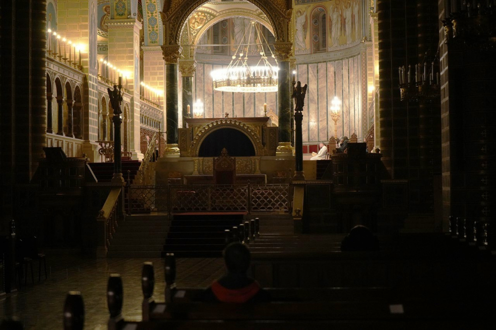 584_Sotetzsolozsma-2023-17