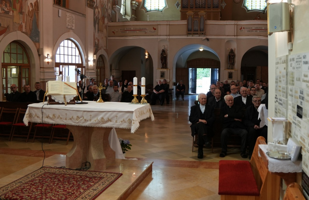 609_Papi-talalkozo-20230523-01