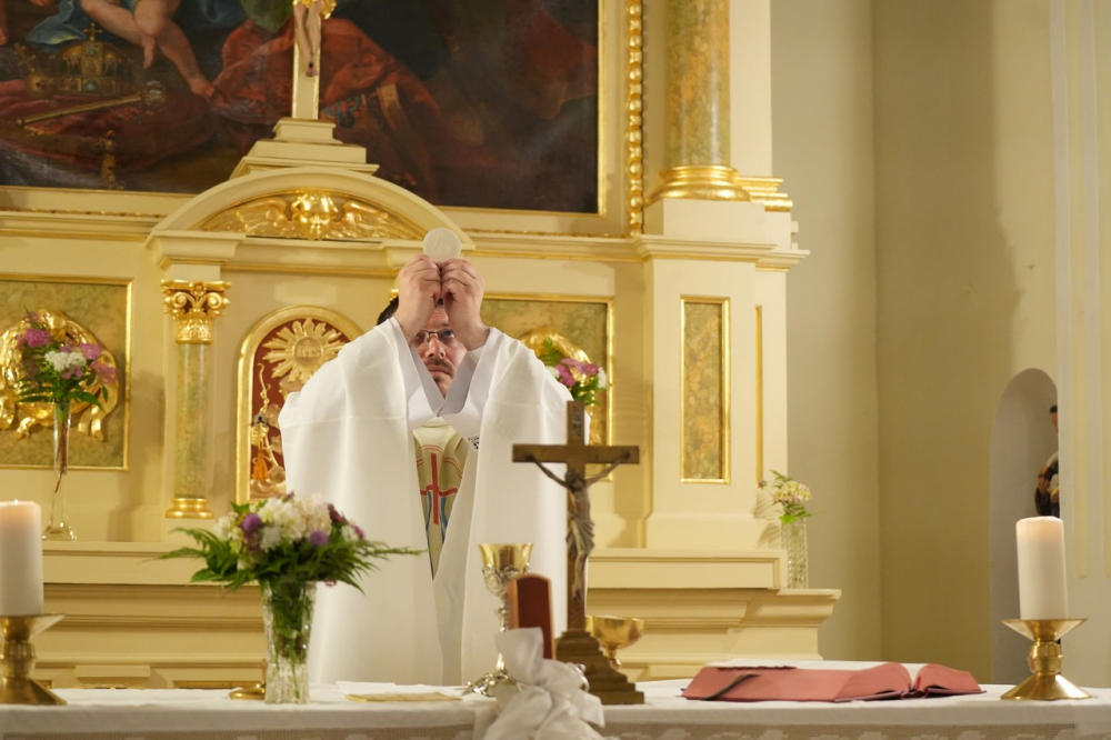 637_Gyalog-papokert-42