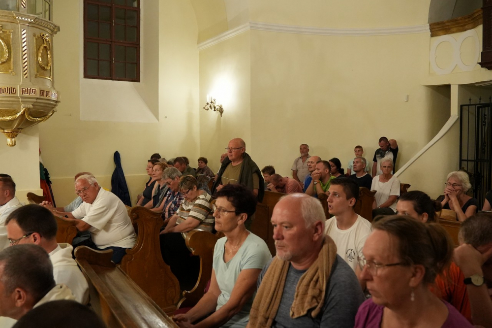 637_Gyalog-papokert-50