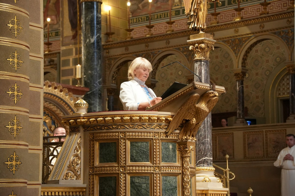 653_Beiktatas-szekesegyhaz-17