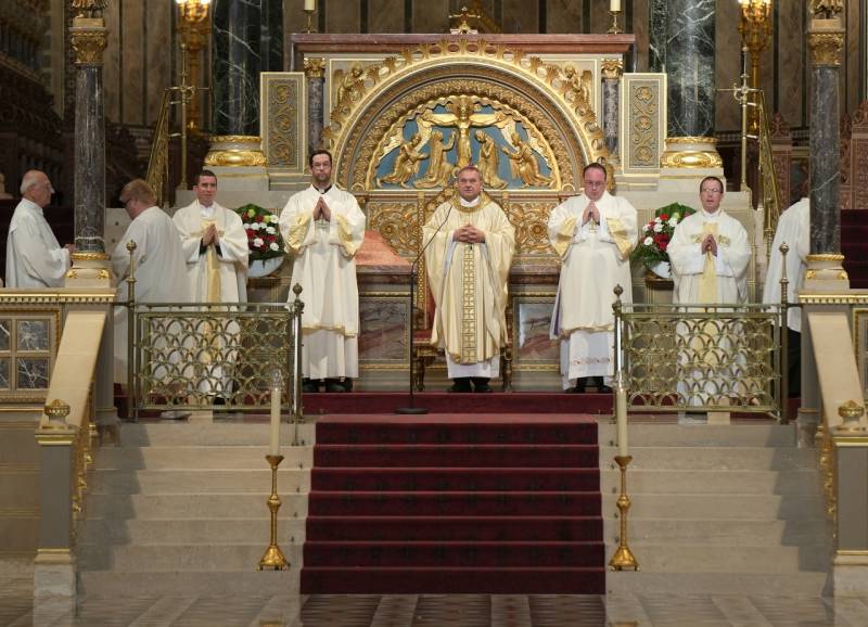 thumb_661_Szent-Istvan-kiraly-szentmise-01