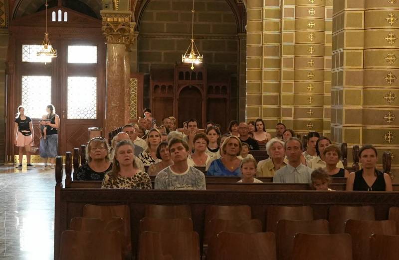 thumb_661_Szent-Istvan-kiraly-szentmise-10