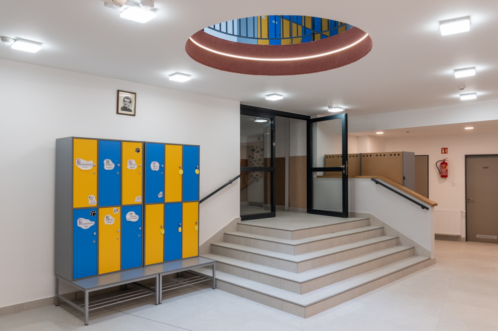 668_Paks_epuletatado_06