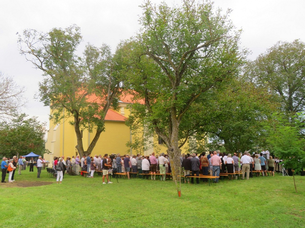 669_mariakemend_nemet_bucsu015