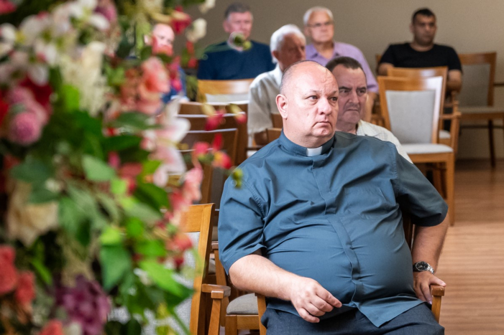 676_Ferfitalalkozo Pecs szept_35