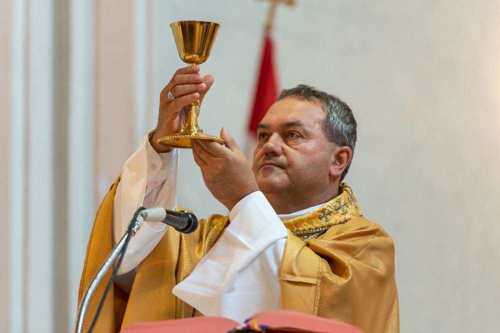 imgi_108_680_Szakaly_templommegaldas_43