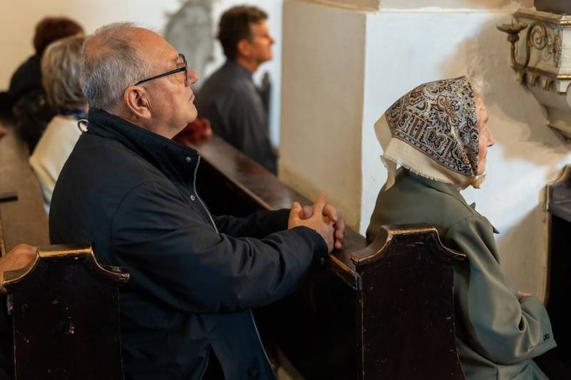 imgi_32_thumb_680_Szakaly_templommegaldas_33