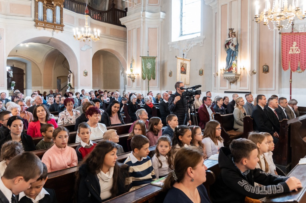 imgi_76_680_Szakaly_templommegaldas_10