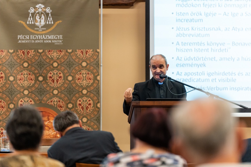 imgi_77_681_Szabadegyetem_szept_21