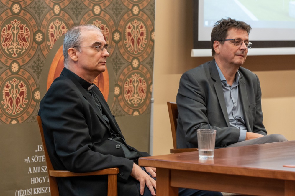 imgi_84_681_Szabadegyetem_szept_28