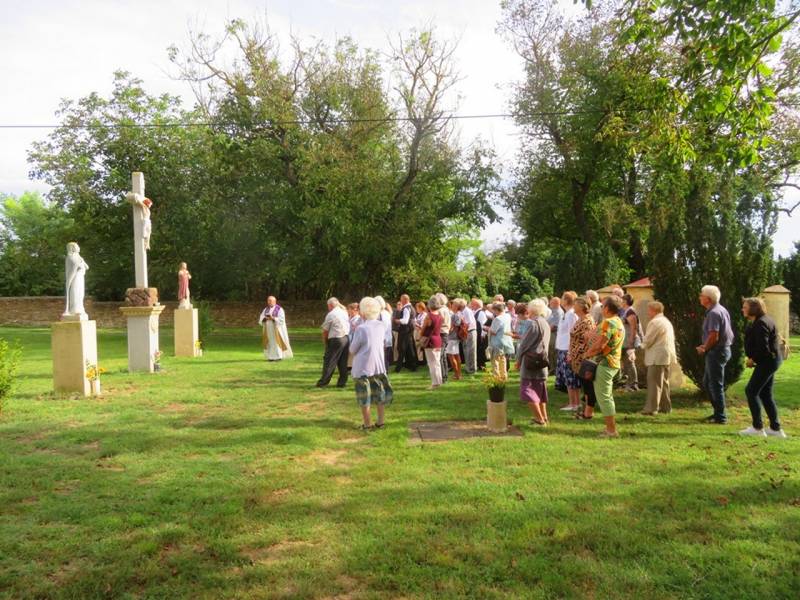 thumb_669_mariakemend_nemet_bucsu033