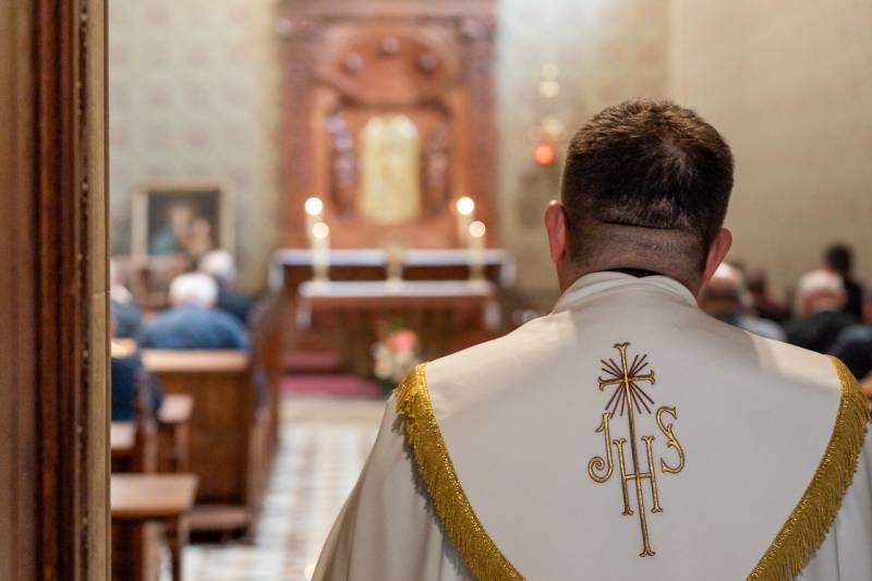 imgi_14_thumb_700_2023_rekollekcio_15