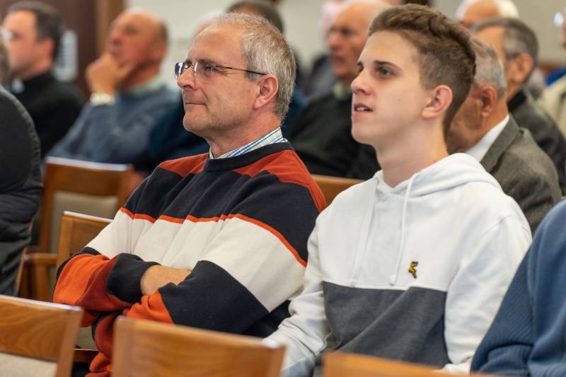 imgi_14_thumb_705_2023_11_ferfi_13