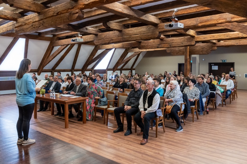 imgi_48_699_2023_szavaloverseny_02