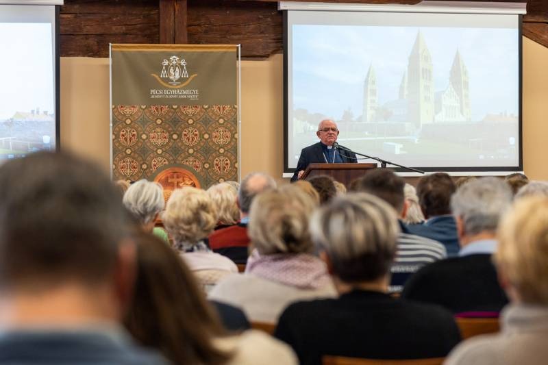 imgi_30_thumb_707_2023_11_szabadegyetem_27