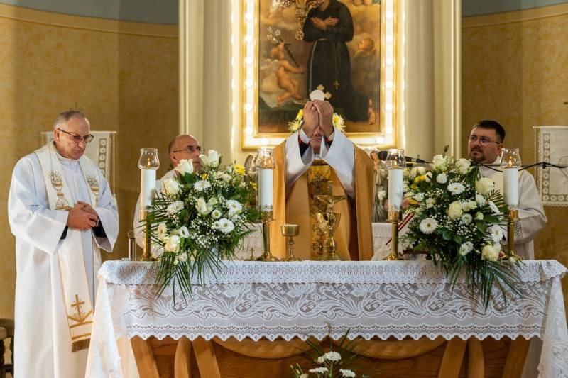 imgi_34_thumb_709_2023_11_hassagy_34