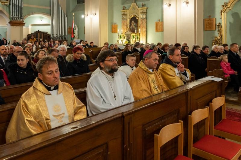 imgi_36_thumb_710_2023_11_palotabozsok_39