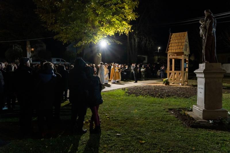 imgi_42_thumb_710_2023_11_palotabozsok_51