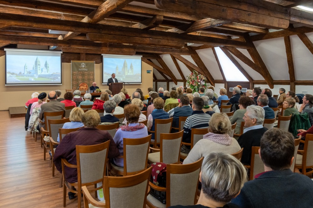 imgi_60_707_2023_11_szabadegyetem