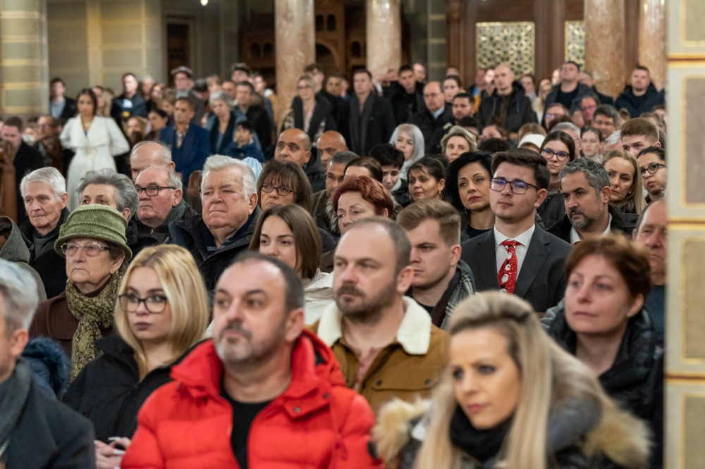 imgi_100_734_2023_12_25_ejfeli_37