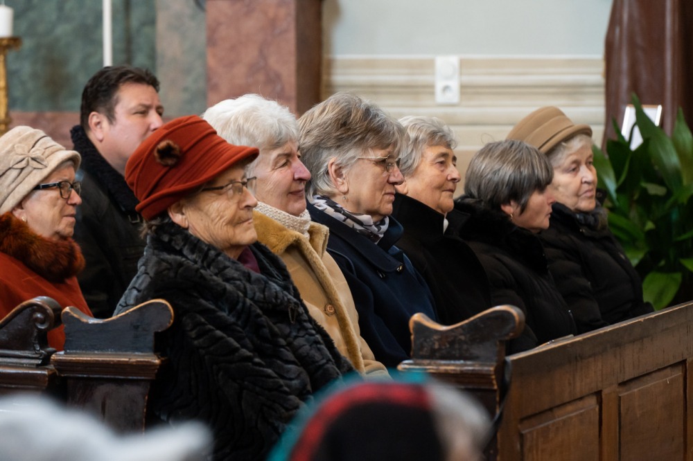 imgi_133_725_2023_12_09_bonyhad_24