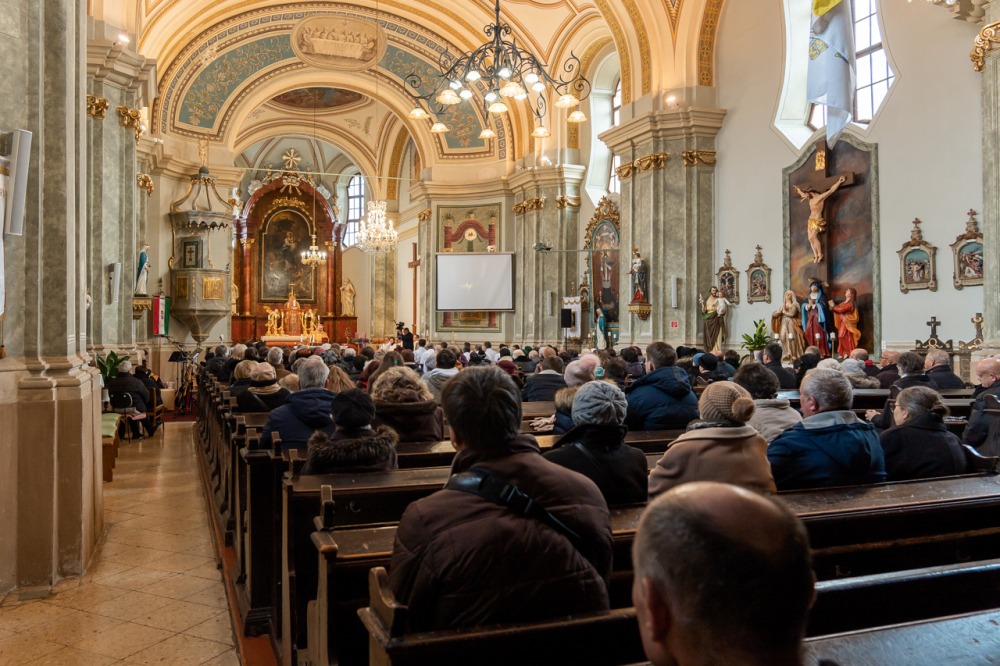 imgi_141_725_2023_12_09_bonyhad_32