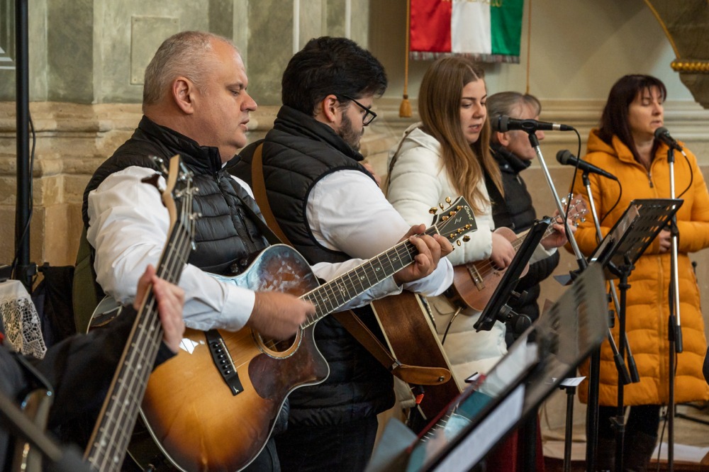 imgi_173_725_2023_12_09_bonyhad_66