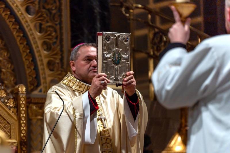 imgi_25_thumb_734_2023_12_25_ejfeli_22