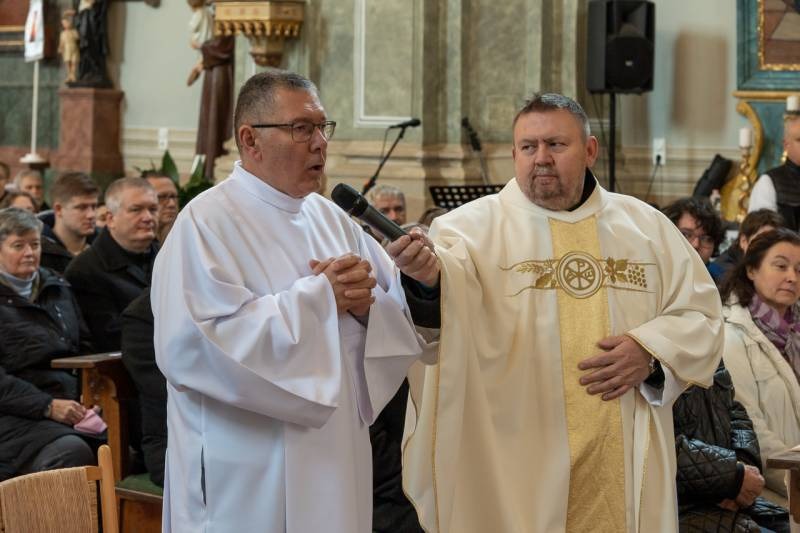 imgi_37_thumb_725_2023_12_09_bonyhad_34