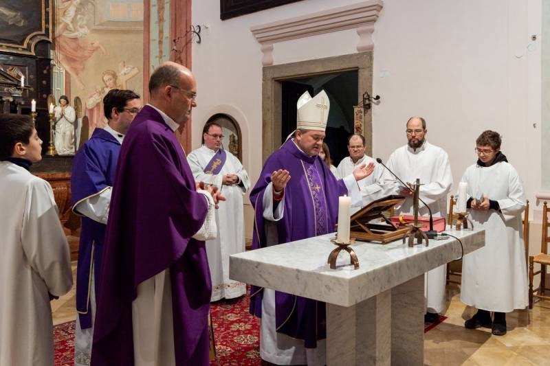 imgi_38_thumb_728_2023_12_10_boly_37