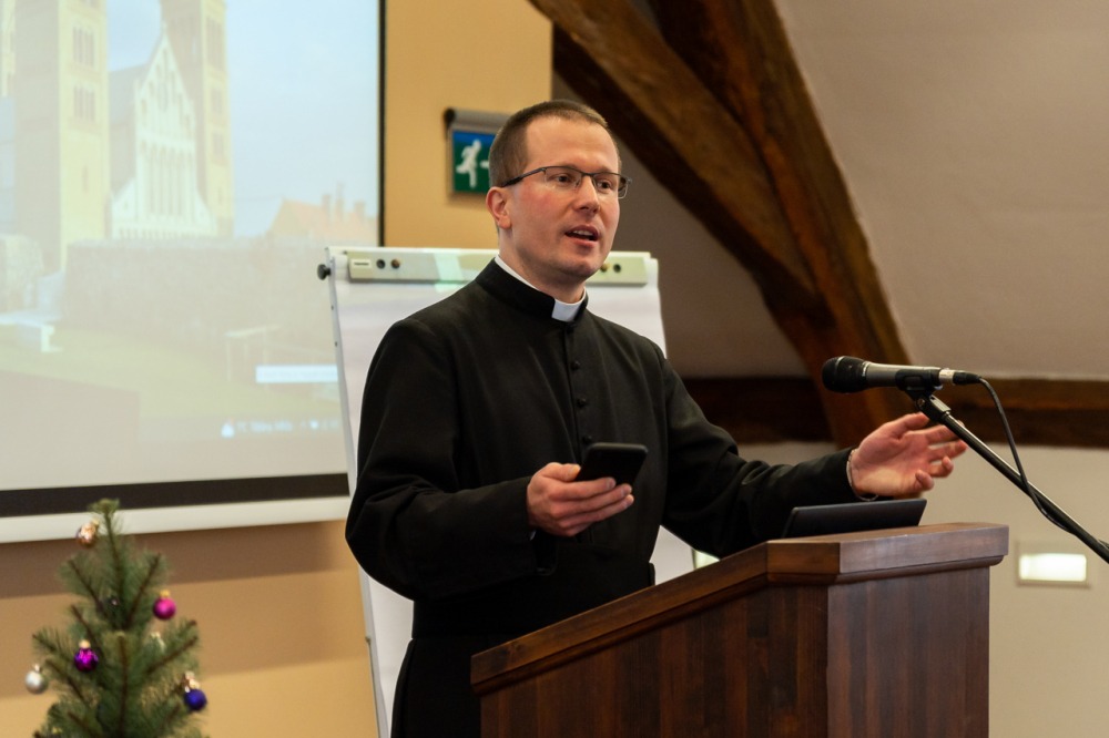 imgi_45_731_2023_12_21_hivatali lelki nap_09