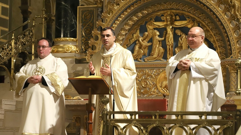 imgi_48_729_horvat_advent14