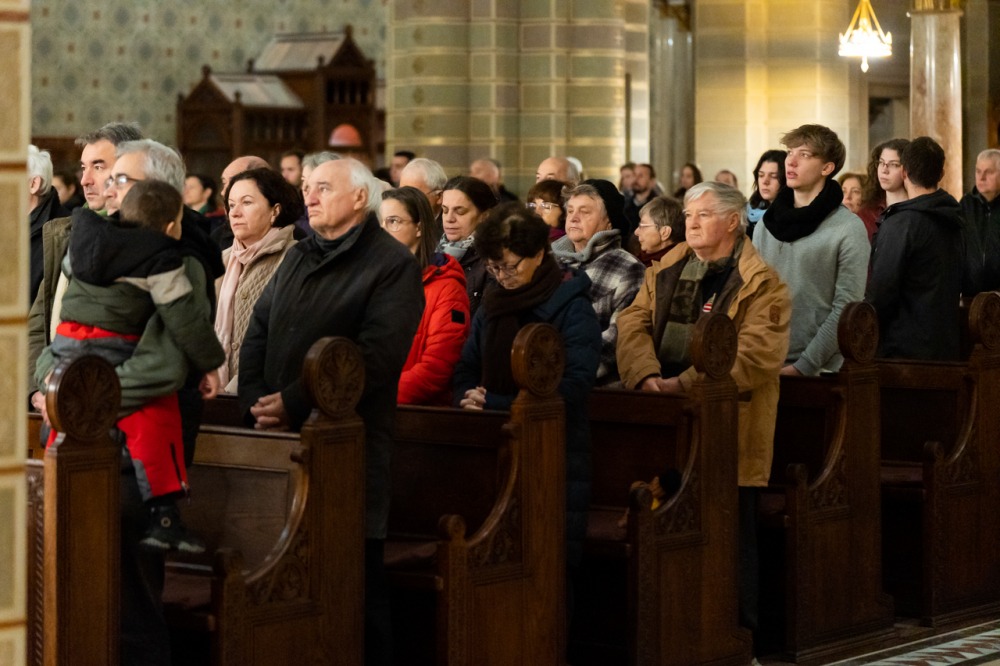 imgi_59_724_2023_12_07_rorate_03