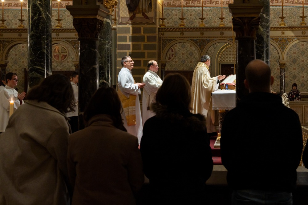 imgi_75_724_2023_12_07_rorate_22