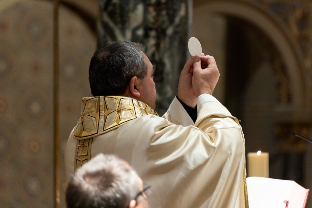 imgi_80_724_2023_12_07_rorate_26