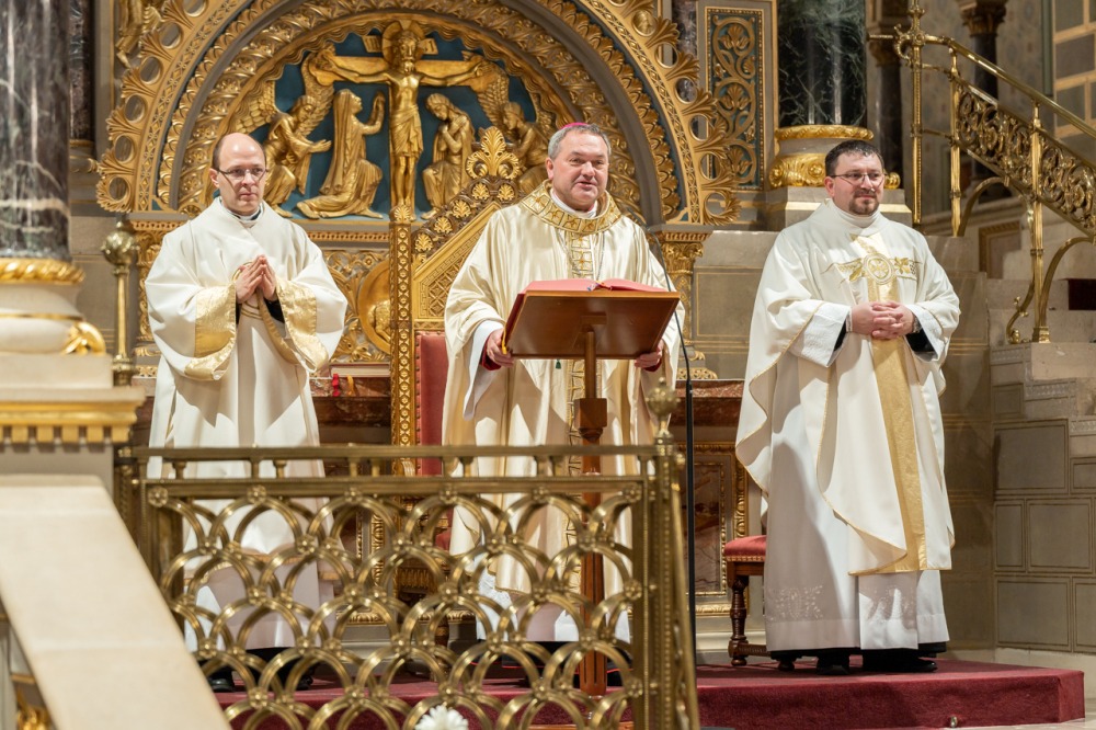 imgi_116_751_2024_02_11_kelet zaromise