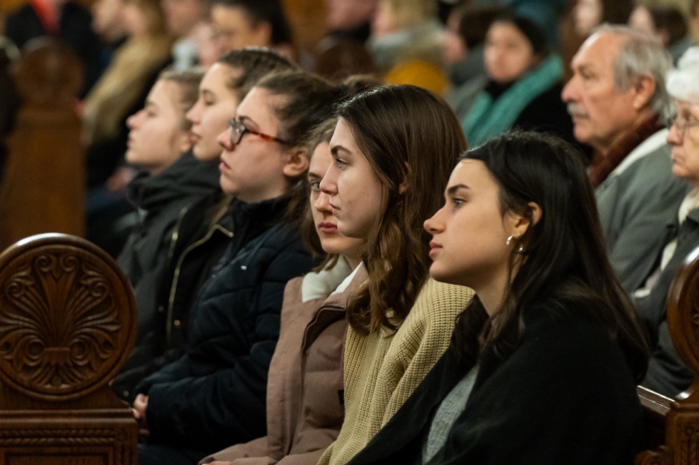 imgi_131_751_2024_02_11_kelet zaromise_18