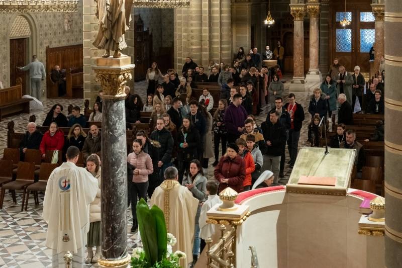 imgi_78_thumb_751_2024_02_11_kelet zaromise_74