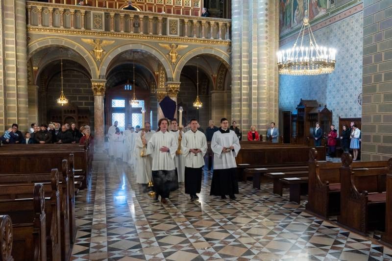 imgi_15_thumb_769_2024_03_28_olajszentelesi szentmise_17