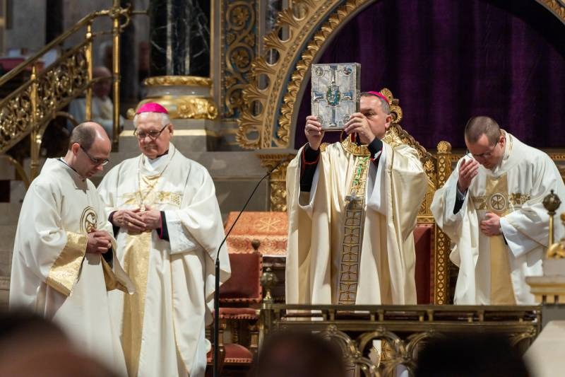 imgi_46_thumb_769_2024_03_28_olajszentelesi szentmise_48