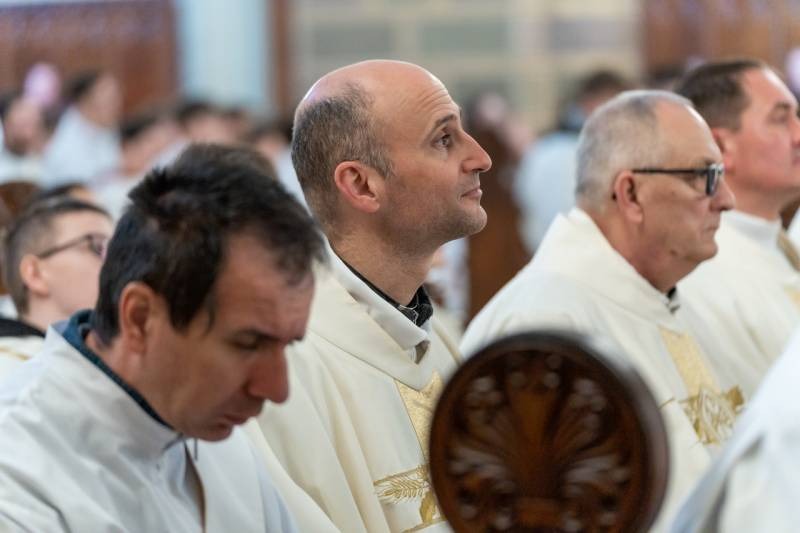 imgi_53_thumb_769_2024_03_28_olajszentelesi szentmise_55