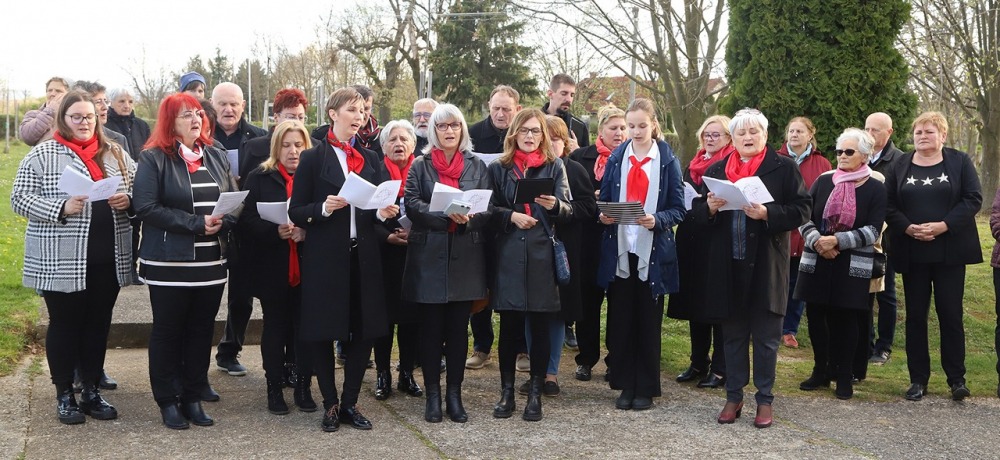 imgi_59_767_horvatok_husvetvarasa013