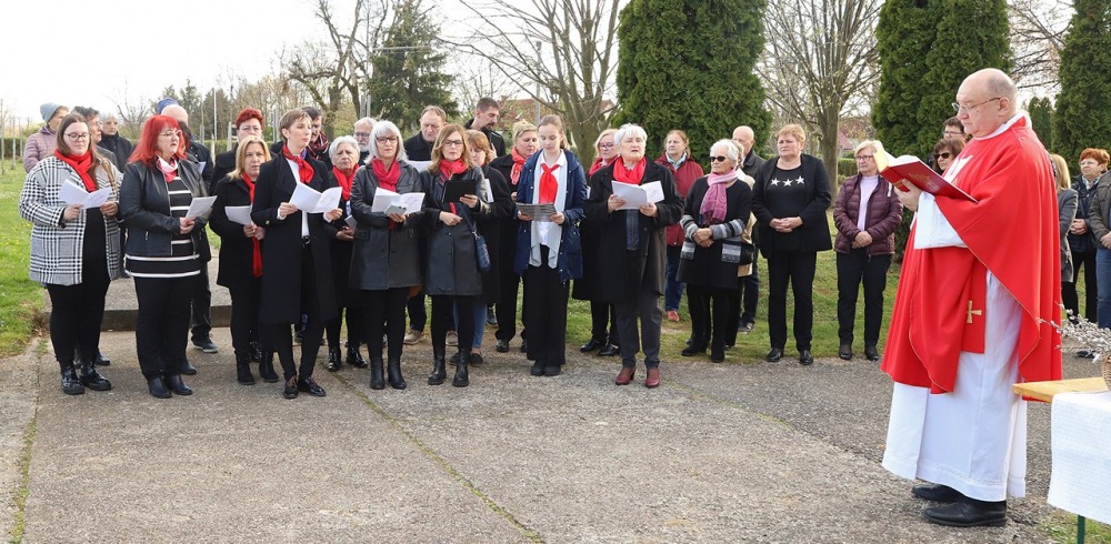 imgi_60_767_horvatok_husvetvarasa014